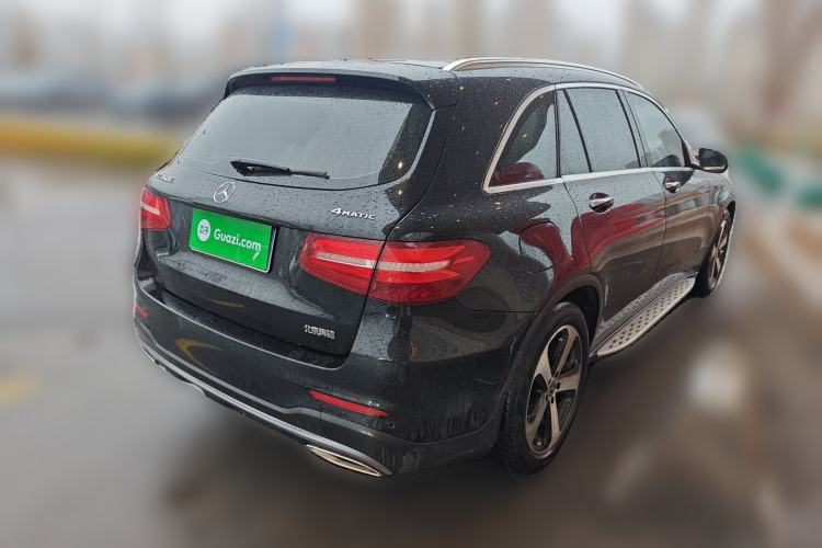Used Mercedes-Benz GLC 2018 Facelift GLC 260 4MATIC Luxury Edition
