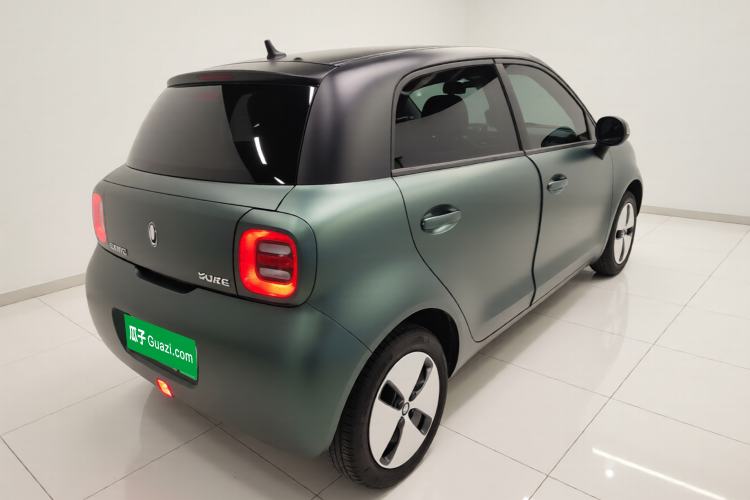 Used ORA Black Cat 2022 Updated Version 301 km Cute Pet Edition Lithium Iron Phosphate