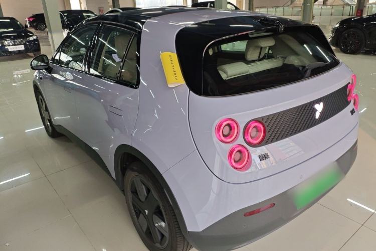 Used firefly 2025 Illuminated Edition
