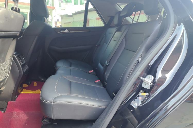 Used Mercedes-Benz M-Class 2015 ML 400 4MATIC Dynamic Model