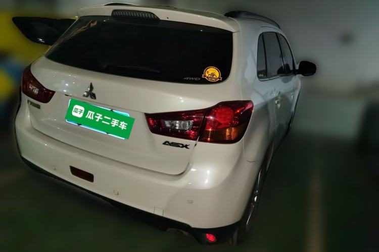 Used Mitsubishi ASX 2013 2.0L CVT Four-Wheel Drive Premium Edition
