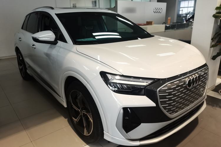 Used Audi Q4 e-tron 2023 40 e-tron Boundary Edition