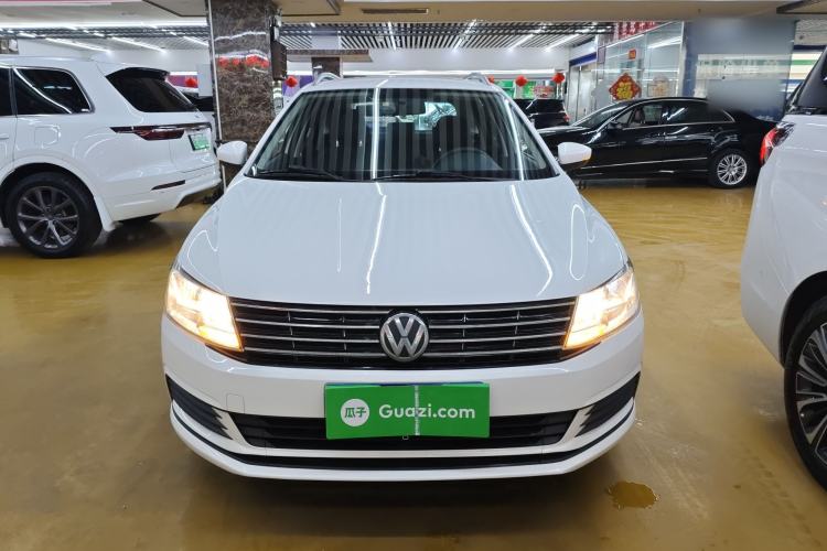 Used Volkswagen Gran Lavida 2015 1.6L Automatic Fashion Edition