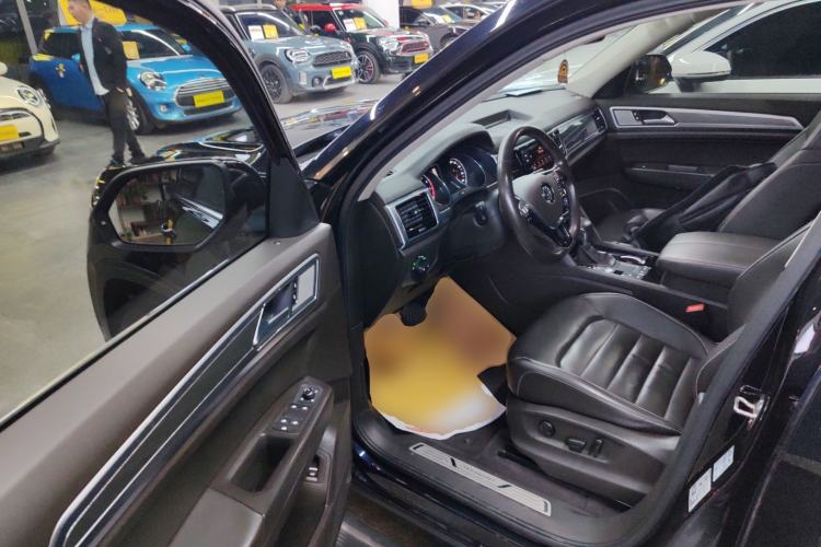 Used Volkswagen Teramont 2019 330TSI Two-Wheel-Drive Luxury Edition China VI Standard
