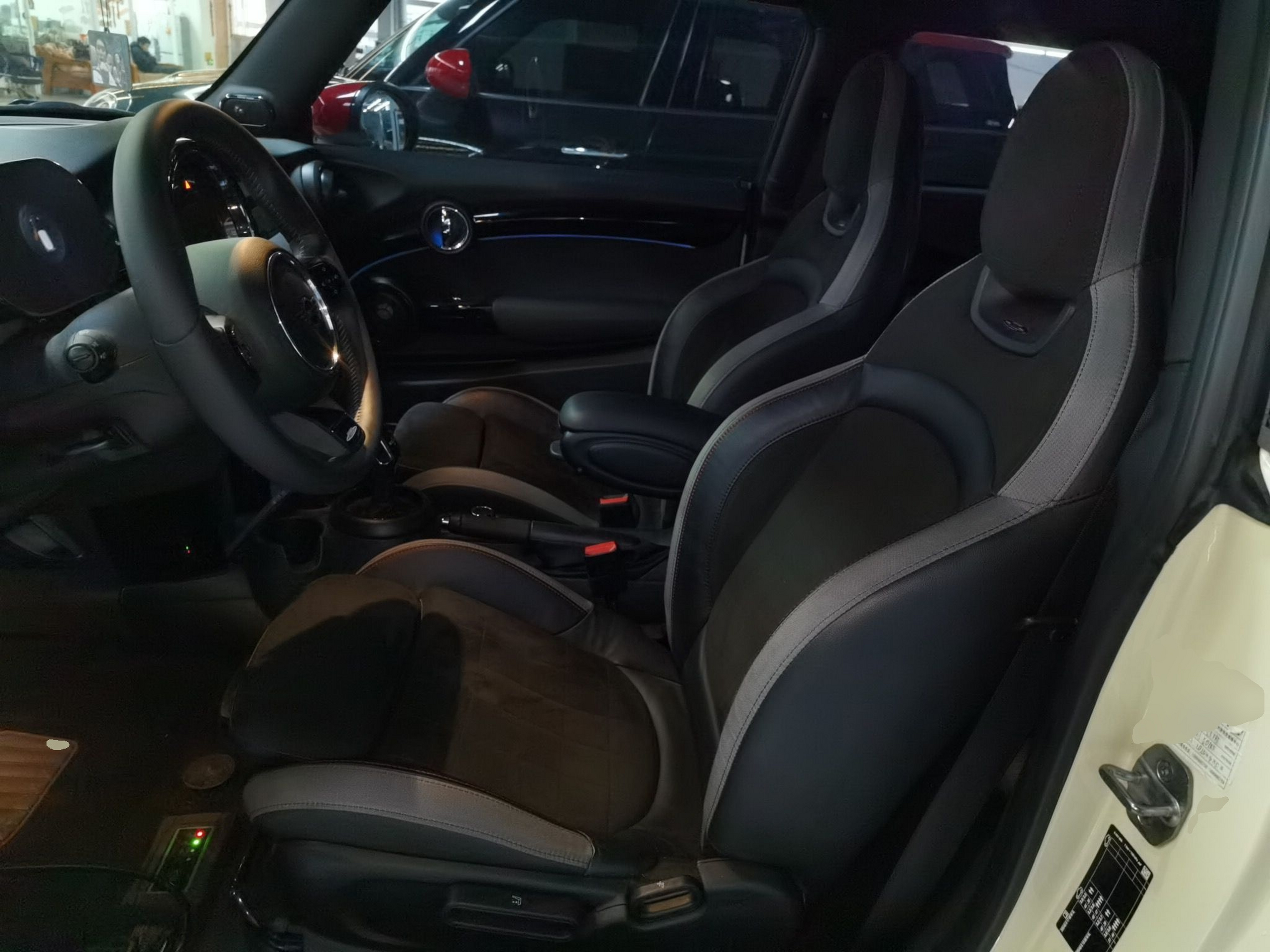 Interior delantero