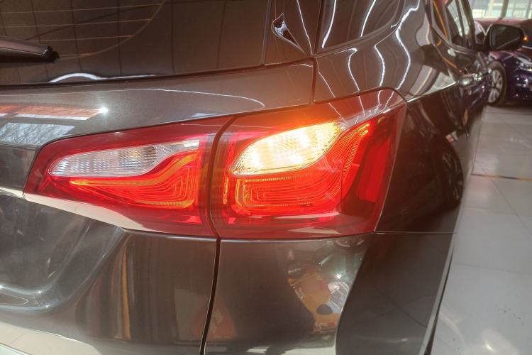 Used Chevrolet Equinox 2019 535T Automatic Lingjie Edition China VI Standard
