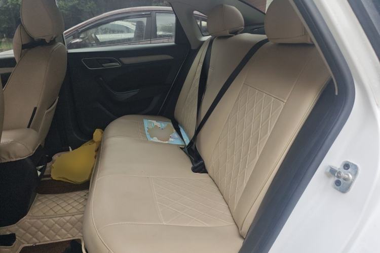 Used Roewe i6 2017 16T Automatic Flagship Edition
