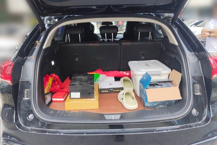 Used Wey VV5 2021 1.5T Two-Wheel Drive Smart Pioneer Trunk