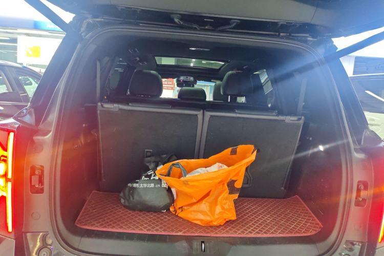 Used GAC Trumpchi GS8 2022 Linghang Series 2.0 TGDI Two-Wheel-Drive Luxury Smart Connectivity Version (7 Seats)