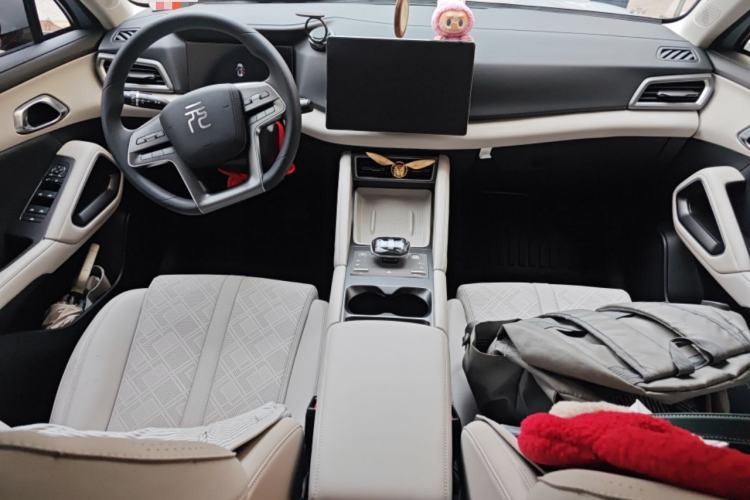 Used BYD Yuan UP 2024 401KM Leading Edition