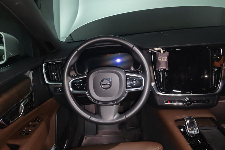 Used Volvo S90 2022 B5 Zhiyuan Luxury Edition
