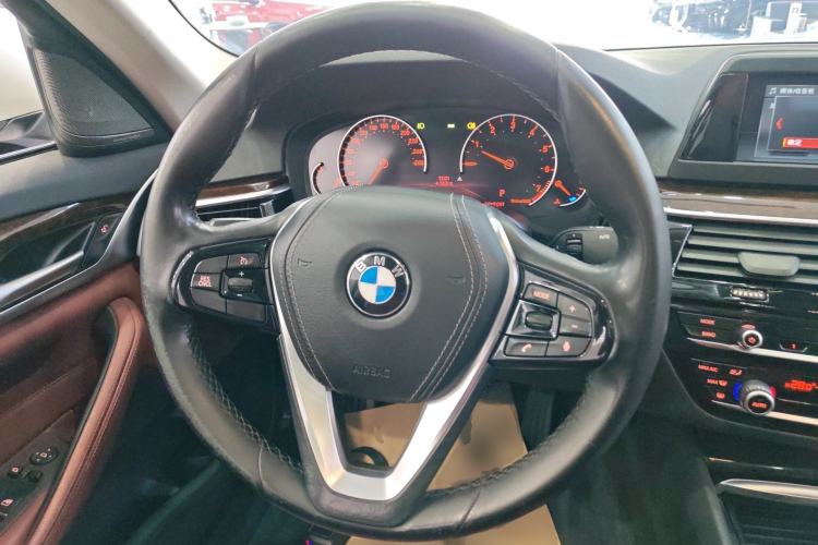 Used BMW 5 Series 2018 528Li Launch Special Edition Steering Wheel