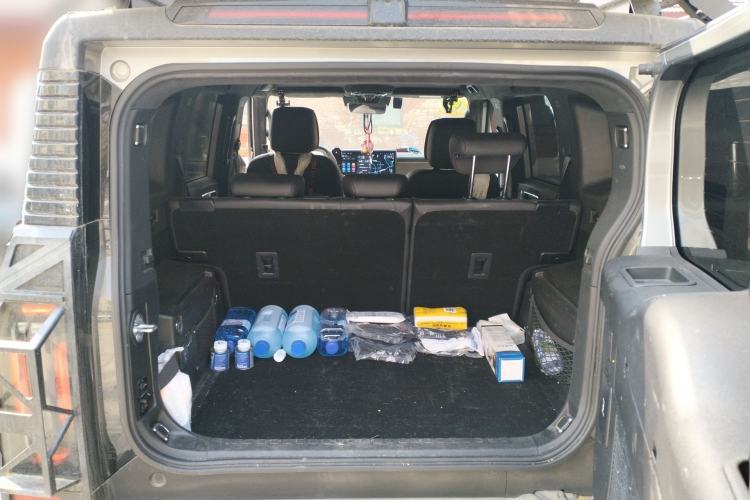 Used JETOUR Traveler 2024 2.0T All-Wheel-Drive Silver Dragon Wings