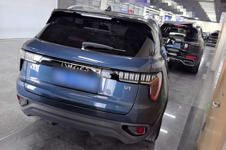 Used Lynk & Co 01 2017 2.0T Two-Wheel Drive Pro Edition Rear Right 45 Deg