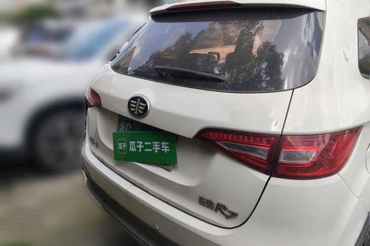 Used FAW Senya R7 2017 1.6L Manual Luxury Model