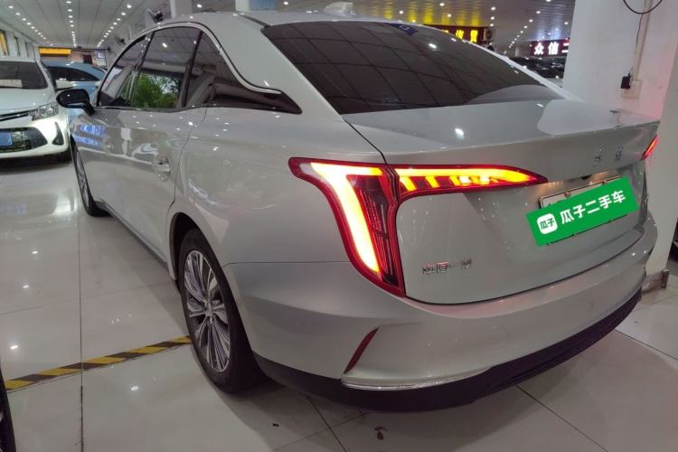 Used Hongqi E-QM5 2022 431 km Charge & Enjoy Edition