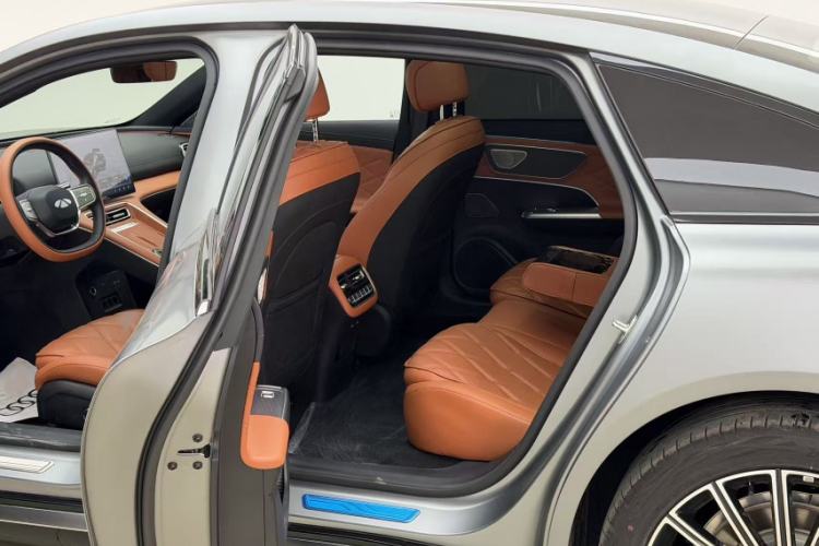 Used Chery Fulwin A9L 2025 Model, 260 Boya Luxury Edition
