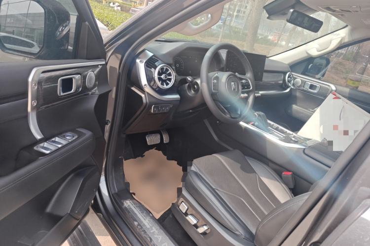 Used Tank 400 New Energy 2024 Hi4-T Off-Road Edition Driver Seat