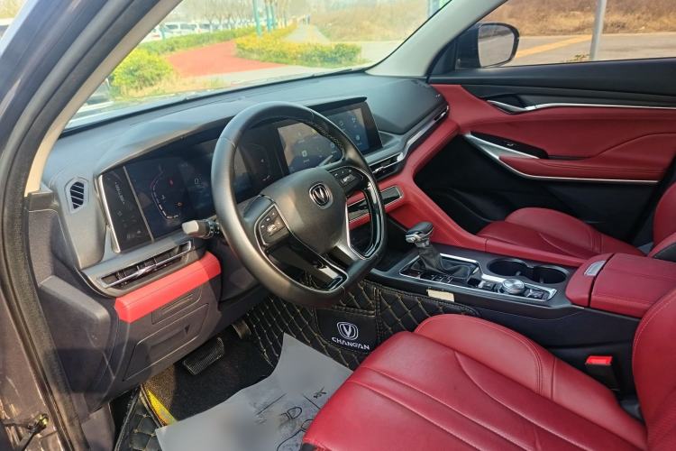 Used CHANGAN CS75 PLUS 2020 1.5T Automatic Elite Edition Interior 2