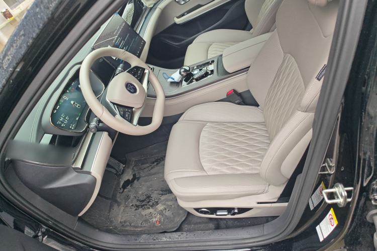 Used BYD Han 2025 DM-i Intelligent Driving Edition 125KM LiDAR Flagship Model Left Front Seat