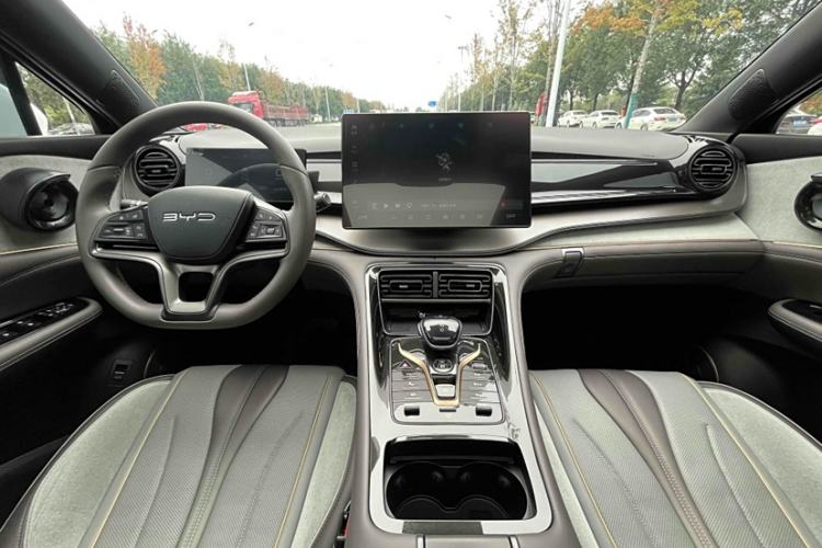 Used BYD Frigate 07 2023 DM-i 100KM Prestige Model