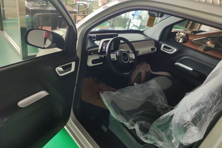 Used Wuling Hongguang MINIEV 2024 3rd Generation 215km Youth Edition