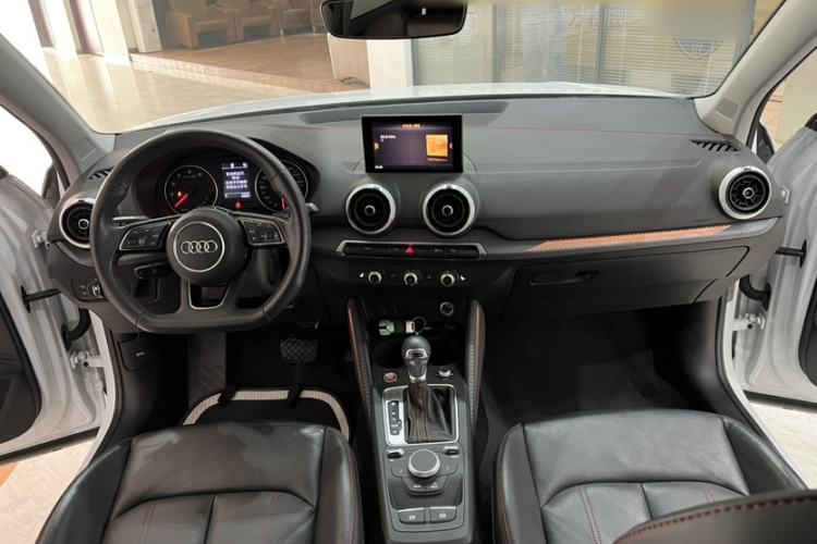 Used Audi Q2L 2022 35 TFSI Progressive Dynamic Edition
