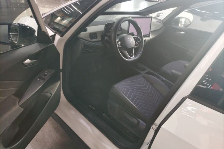 Used Volkswagen ID.3 2025 Smart Version Pure & Intelligent Enjoyment Edition