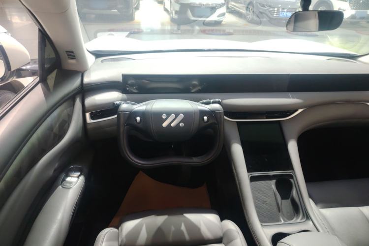 Used IM LS6 2023 Max Standard Edition