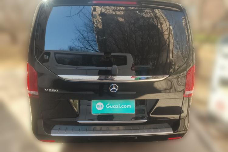 Used Mercedes-Benz V-Class 2022 V 260 Avantgarde Edition