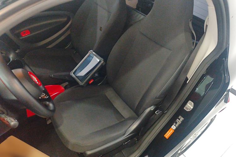 Used smart fortwo 2018 1.0L 52kW Hardtop Dynamic Version China V
