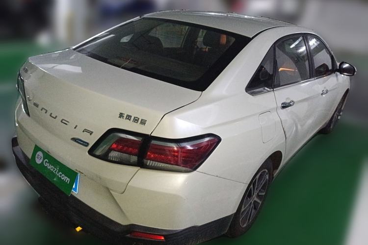 Used Venucia D60 2018 1.6L CVT Smart Connect Elite Edition
