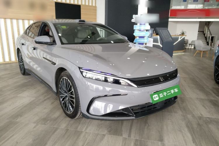Used BYD Han 2025 DM-i Intelligent Driving Edition 125KM LiDAR Flagship Model
