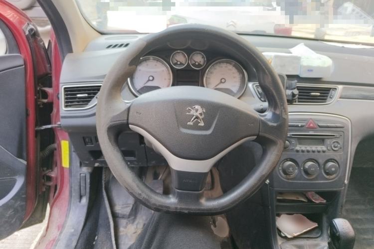 Used Peugeot 308 2014 Enjoy Edition Classic 1.6L Manual YouShang Model Steering Wheel