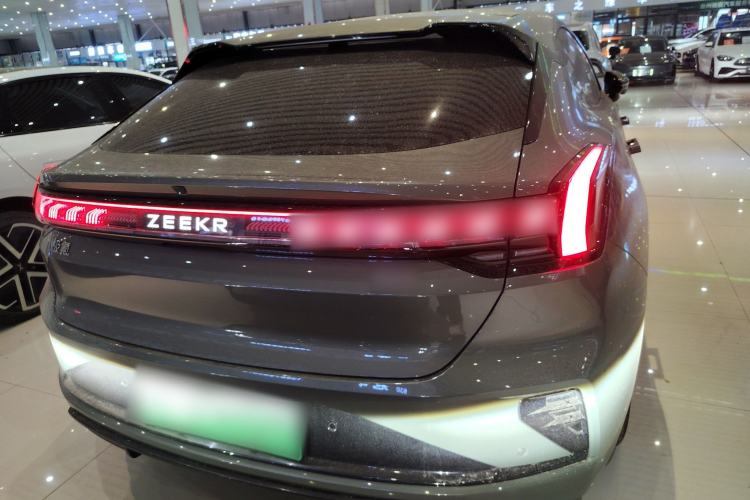 Used Zeekr 001 2026 95° All-Wheel-Drive Max Edition
