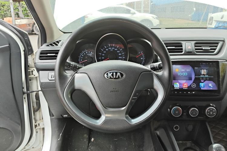 Used Kia K2 2015 Sedan 1.4L MT GLS