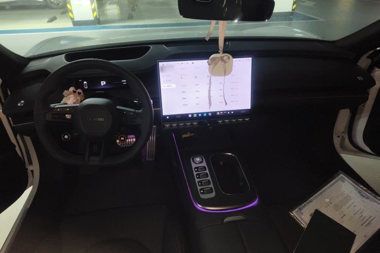 Used Xiaomi Auto SU7 2024 Four-Wheel Drive Ultra-Long Range Advanced Intelligent Driving Max Edition
