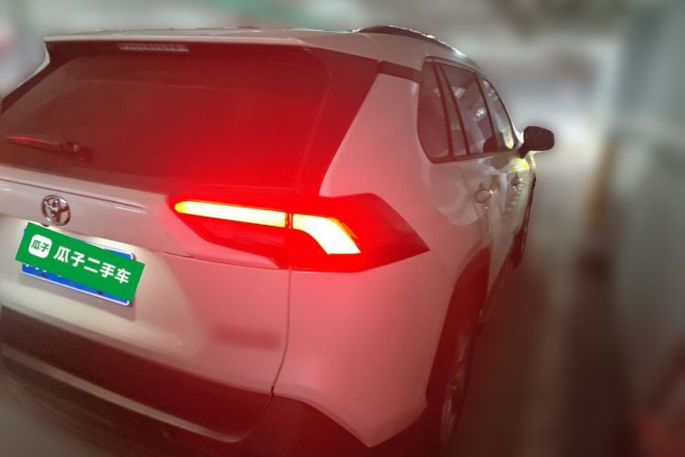 Used Toyota RAV4 2020 2.0L CVT Two-Wheel Drive Fashion PLUS Edition