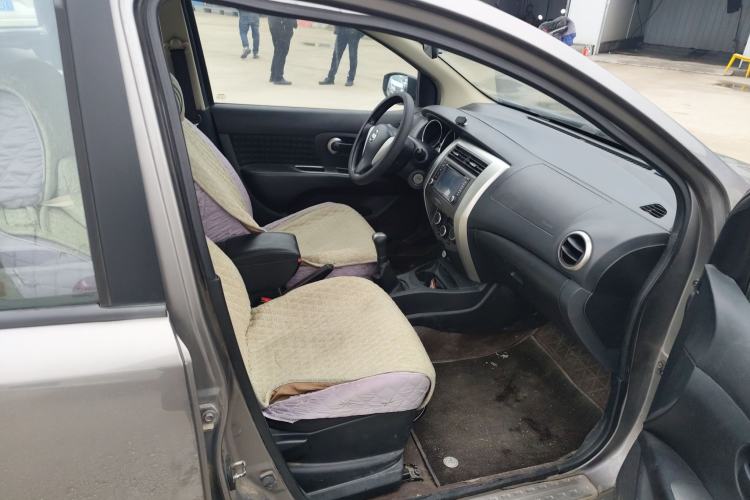 Used Nissan Livina 2013 Jingrui 1.6XL Manual Comfort Edition