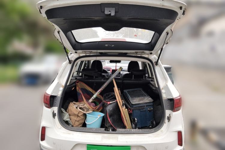 Used Bestune X40 2018 Internet Celebrity Edition 1.6L Automatic Luxury Version Trunk