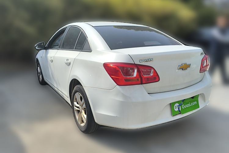 Used Chevrolet Cruze 2015 1.5L Classic SE MT Rear Left 45 Deg