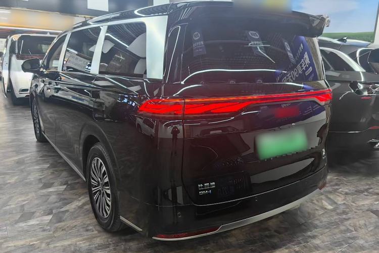 Used BYD Xia 2025 DM-i 1.5T 180km Beyond Edition
