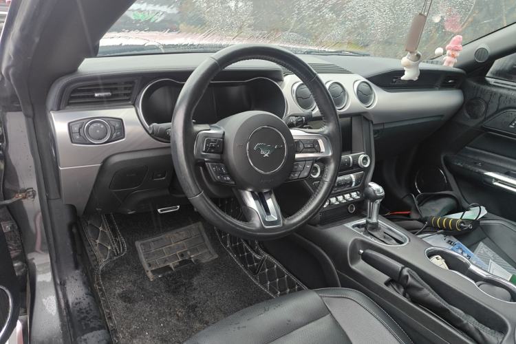 Used Ford Mustang 2019 2.3L EcoBoost
