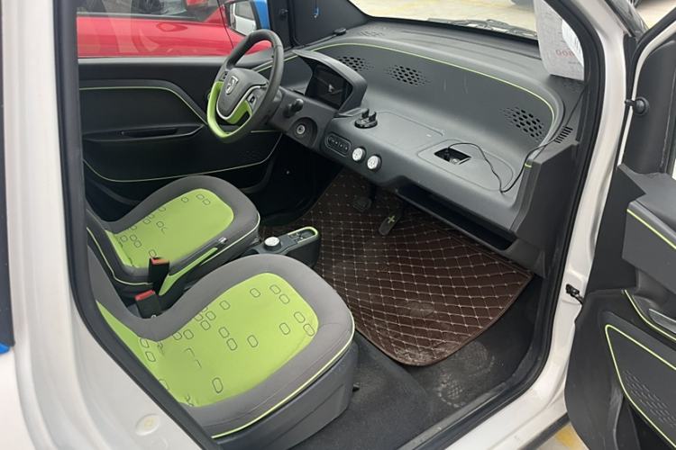 Used Baojun E100 2019 250KM Smart Drive Edition Interior 4