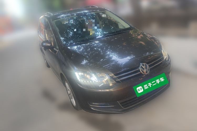 Used Volkswagen Sharan 2014 2.0 TSI Luxury Model Front Right 45 Deg