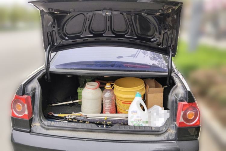 Used Volkswagen Santana Vista 2008 1.8L Manual Sishang Model Trunk