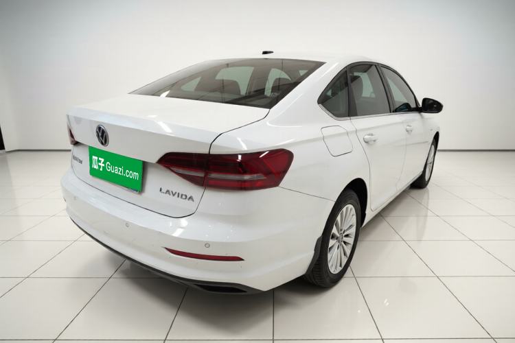 Used Volkswagen Lavida 2021 1.5L Automatic Comfort Edition Exterior 5