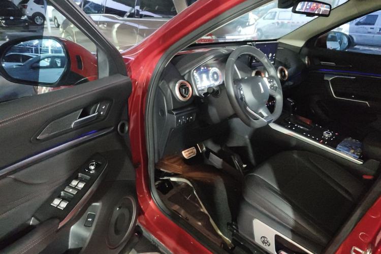 Used Wey VV5 2019 Upgraded Model 2.0T Two-Wheel Drive Flagship Version China V Standard