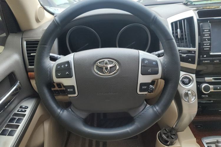 Used Toyota Land Cruiser 2012 4.6L Automatic VX-R