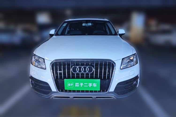 Used Audi Q5 2017 Plus 40 TFSI Technology Model
